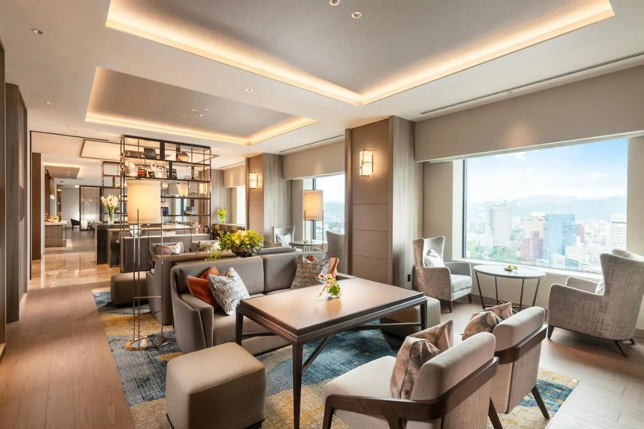 Hilton Hiroshima 호텔 4*,